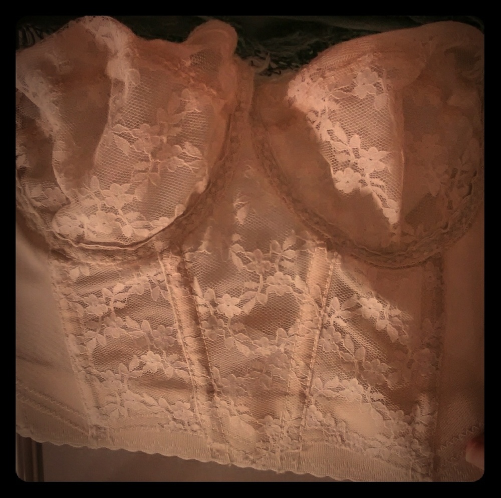 Vintage lace backless corset bra like new